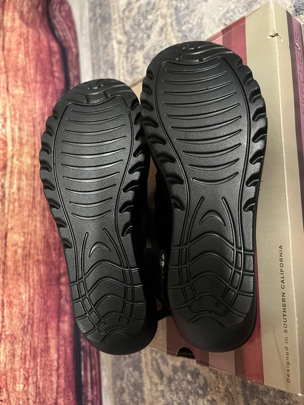 Skechers Parallel Trapezoid Memory Foam Black Wedge Sandals Size 8